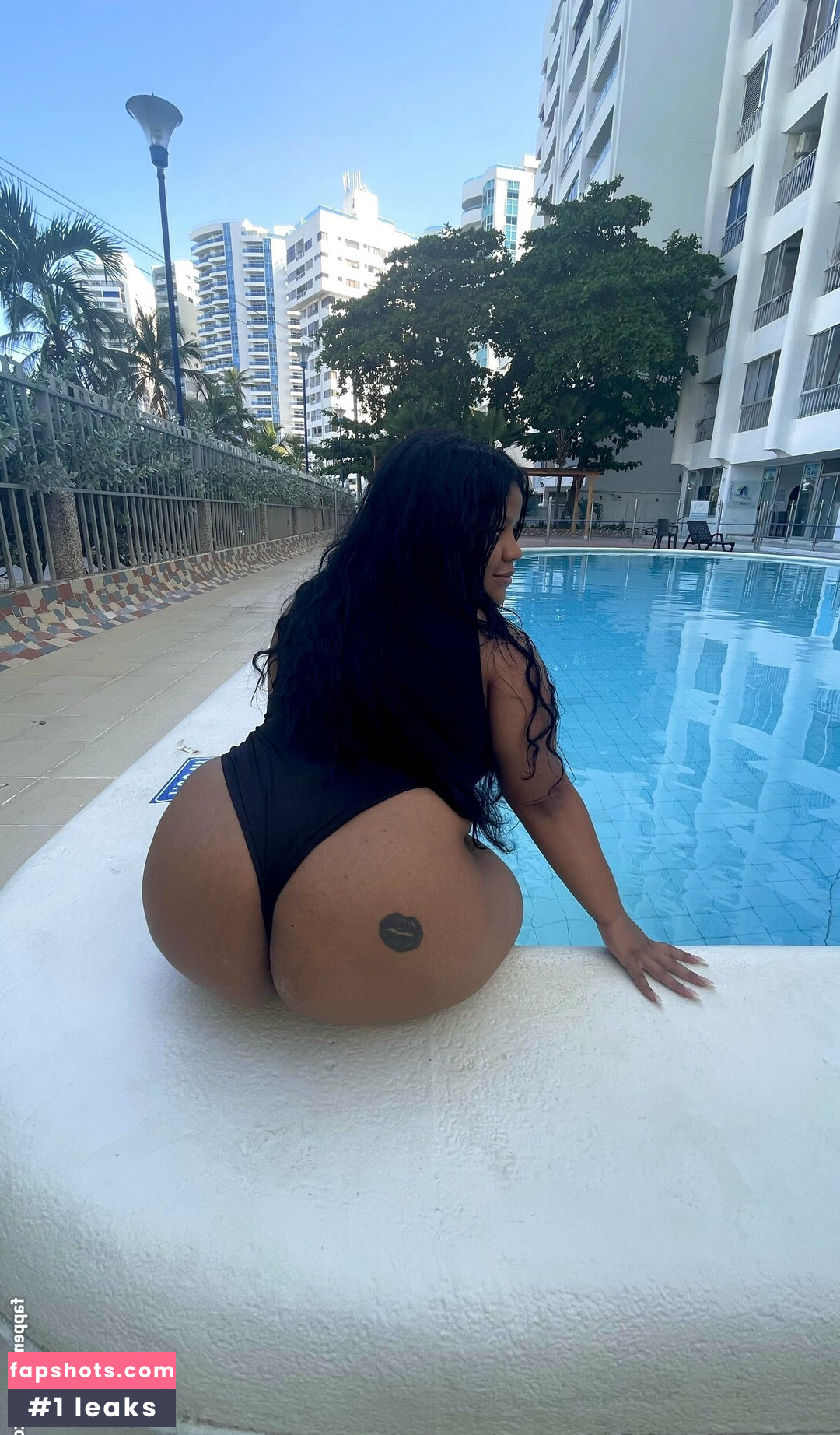 avfameoff gallery photo #21