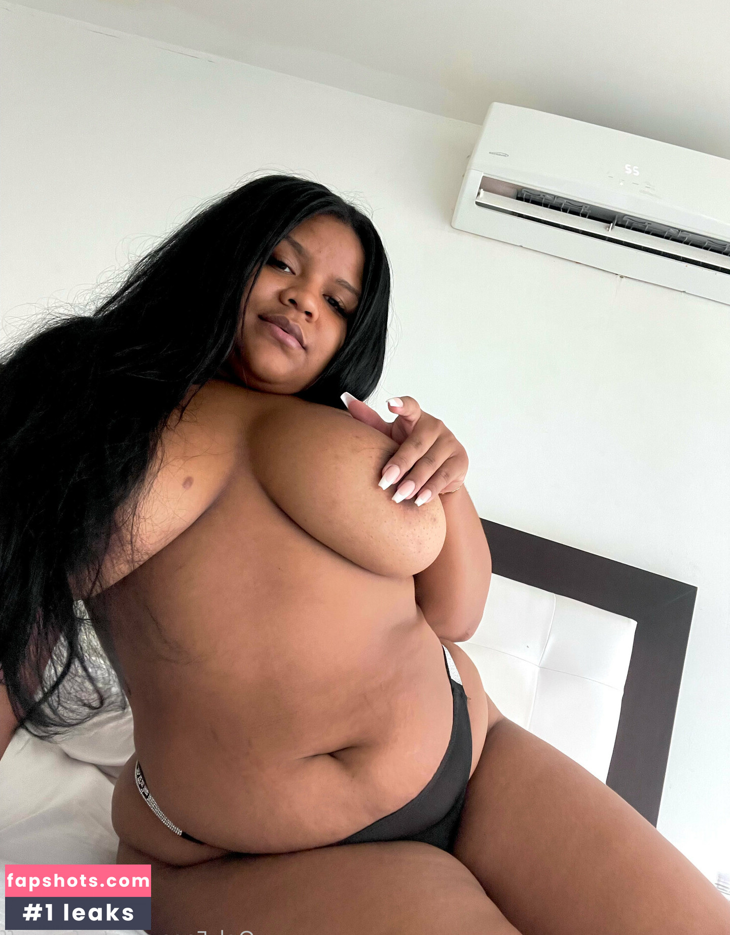 avfameoff gallery photo #9