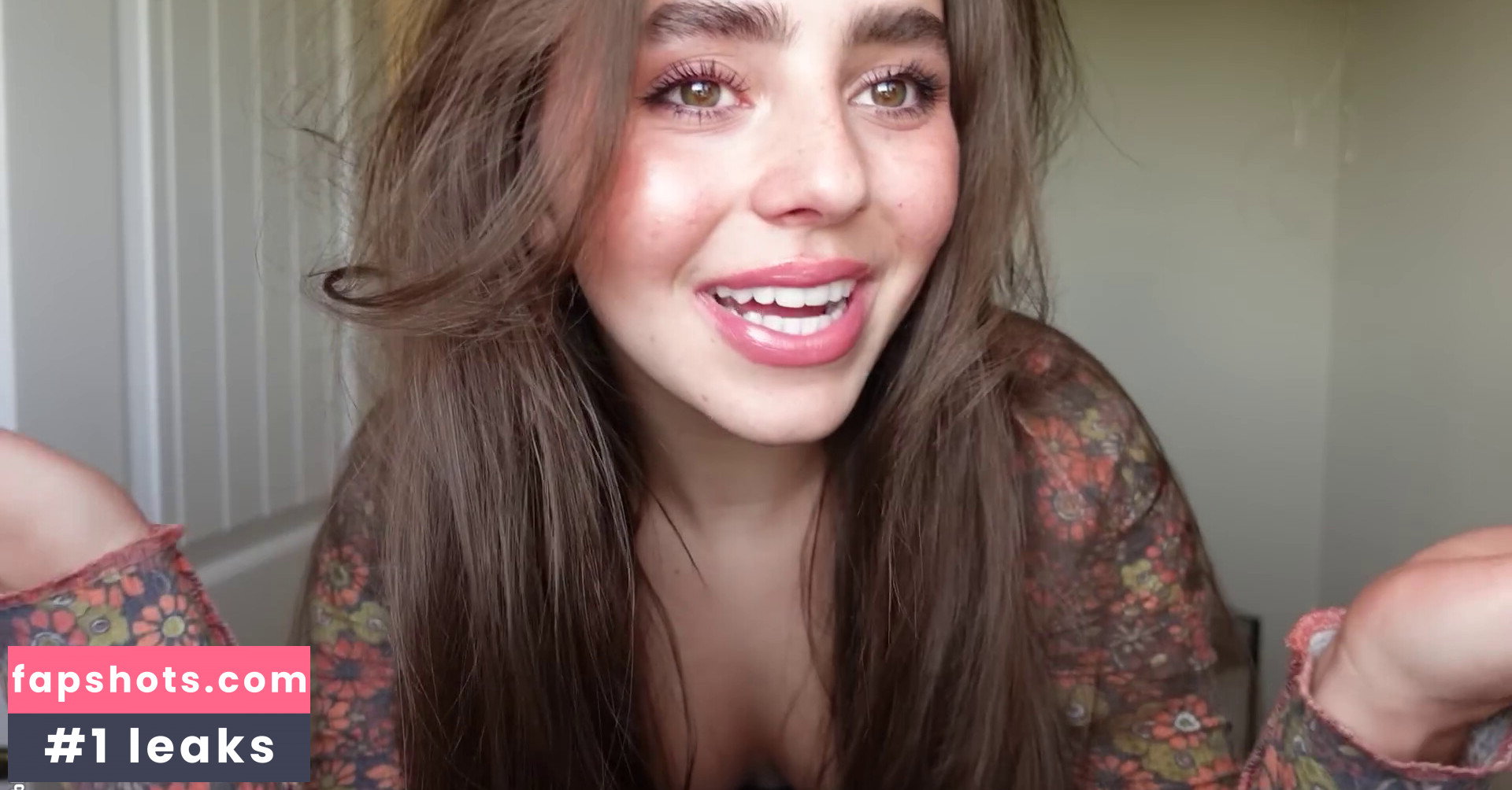 Avia Butler gallery photo #21