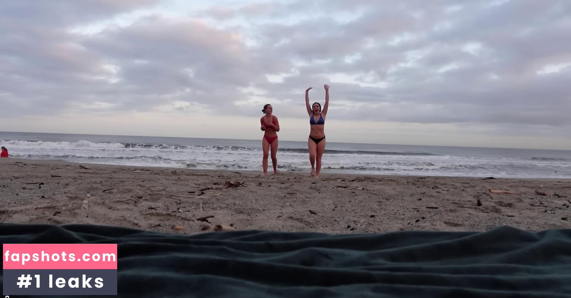 Avia Butler gallery photo #27