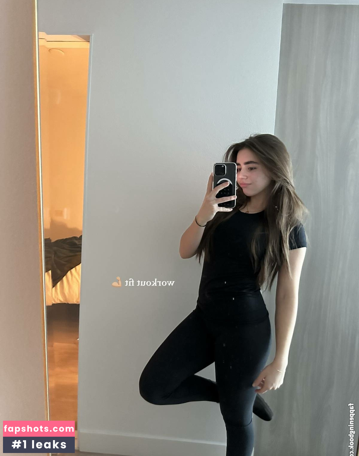 Avia Butler gallery photo #32