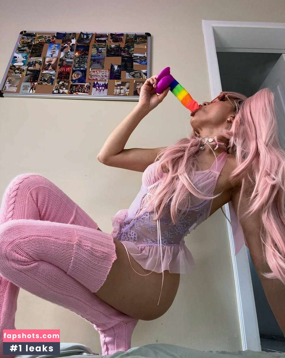 avislovee gallery photo #12