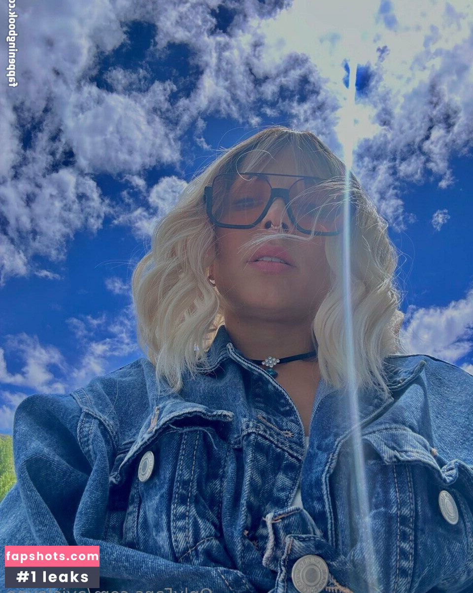 avislovee gallery photo #62