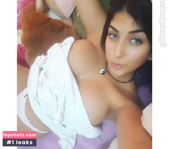 Avital Akko gallery photo #19