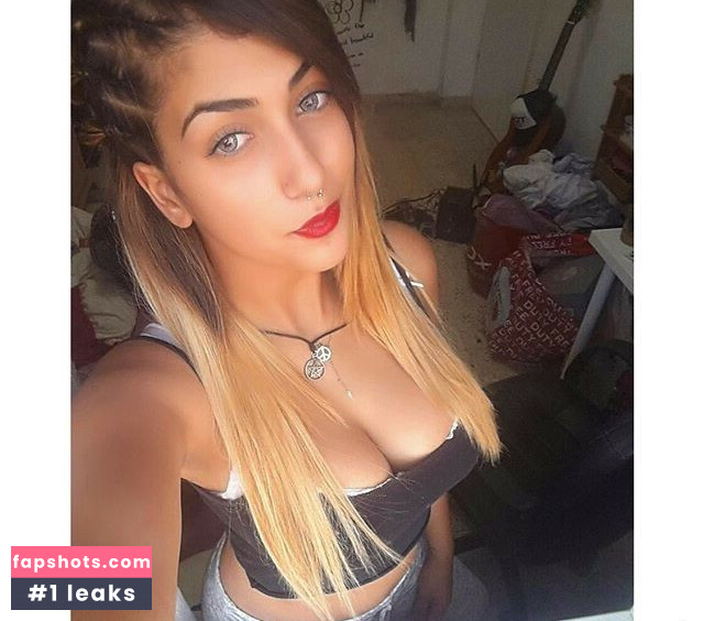 Avital Akko gallery photo #4