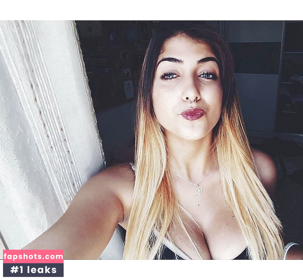 Avital Akko gallery photo #50