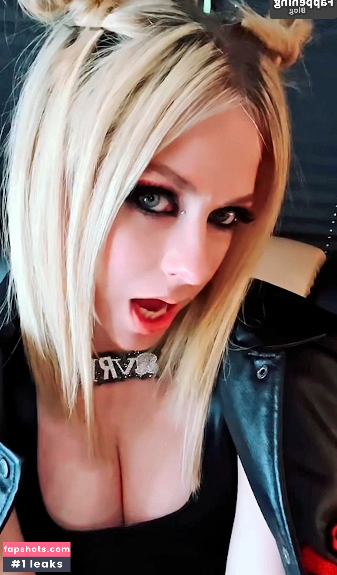 Avril Lavigne Nahé úniky fotek pouze od fanoušků #145 - Fapshots