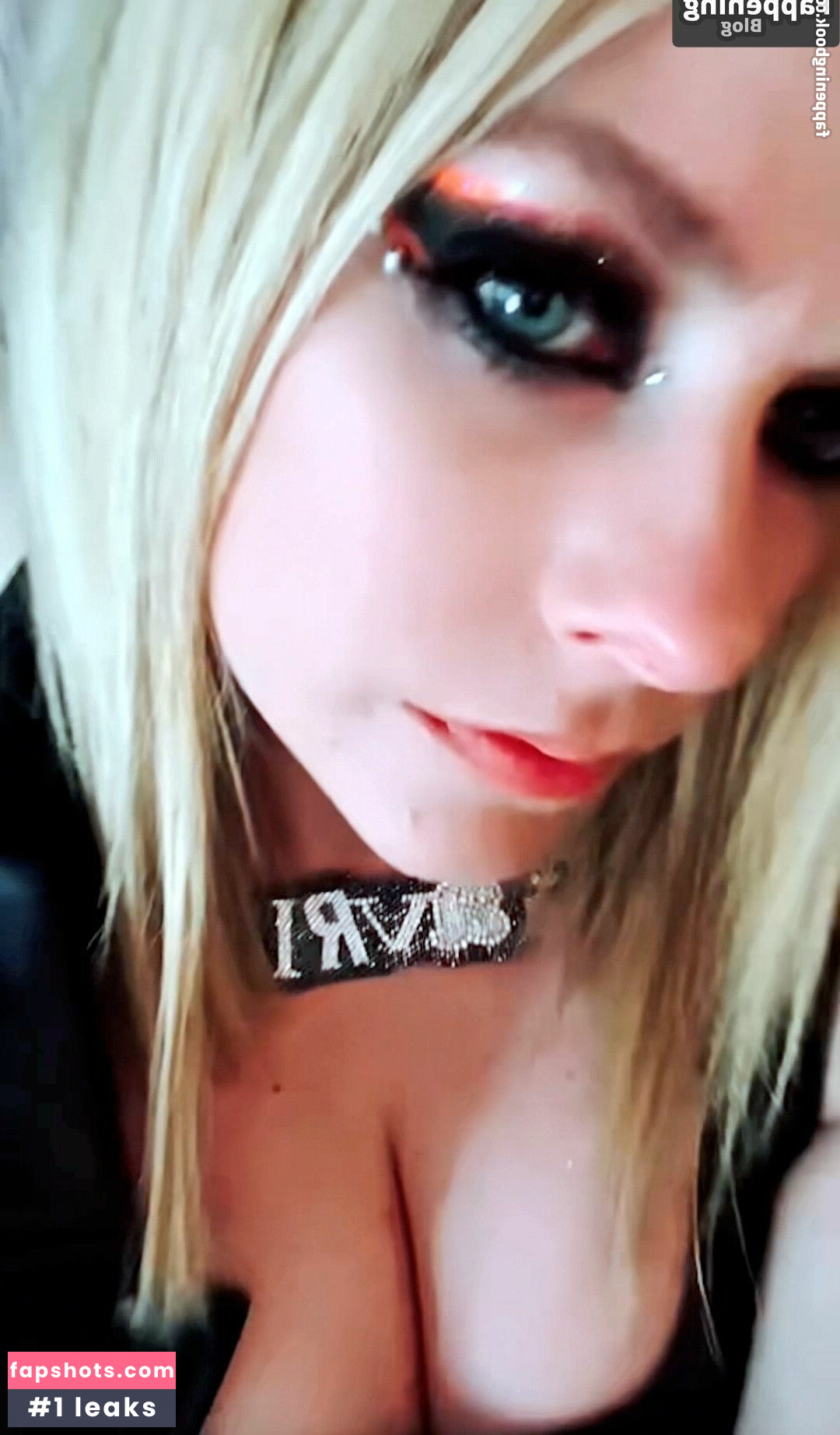 Avril Lavigne Nahé úniky fotek pouze od fanoušků #146 - Fapshots