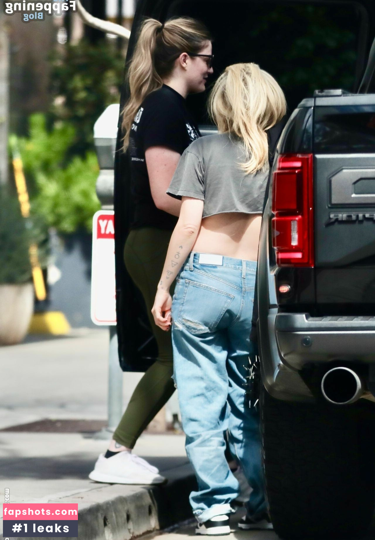 Avril Lavigne Nahé úniky fotek pouze od fanoušků #160 - Fapshots