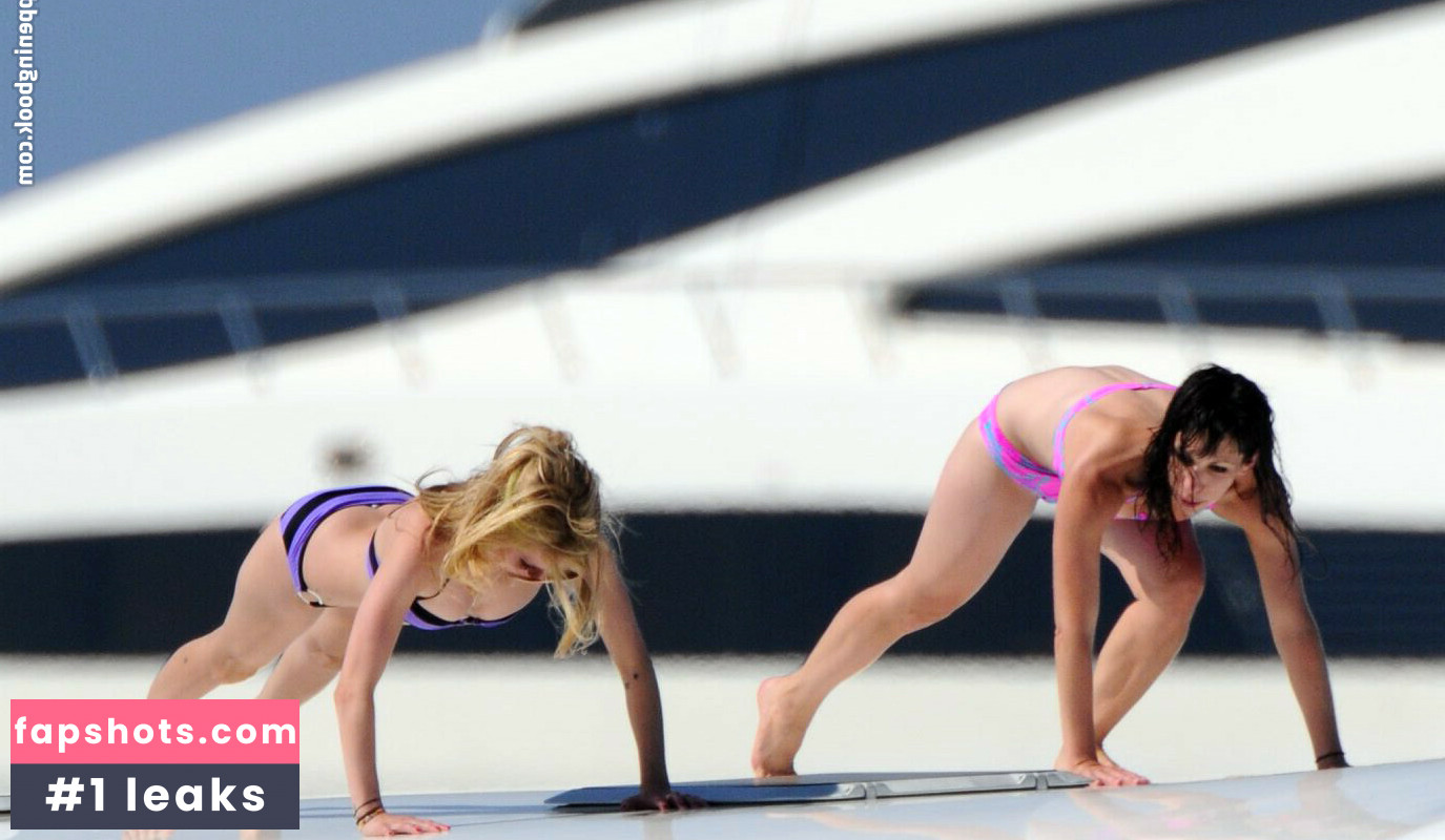 Avril Lavigne Nahé úniky fotek pouze od fanoušků #176 - Fapshots