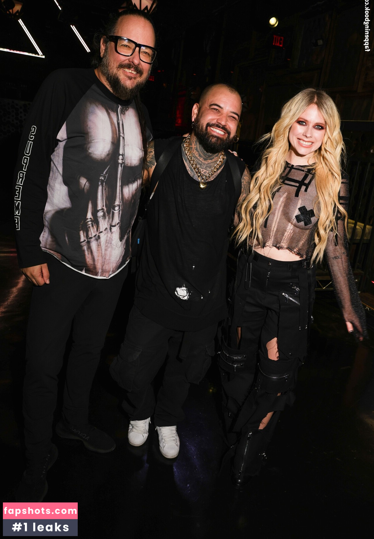 Avril Lavigne Filtración Desnuda OnlyFans Foto #211 - Fapshots