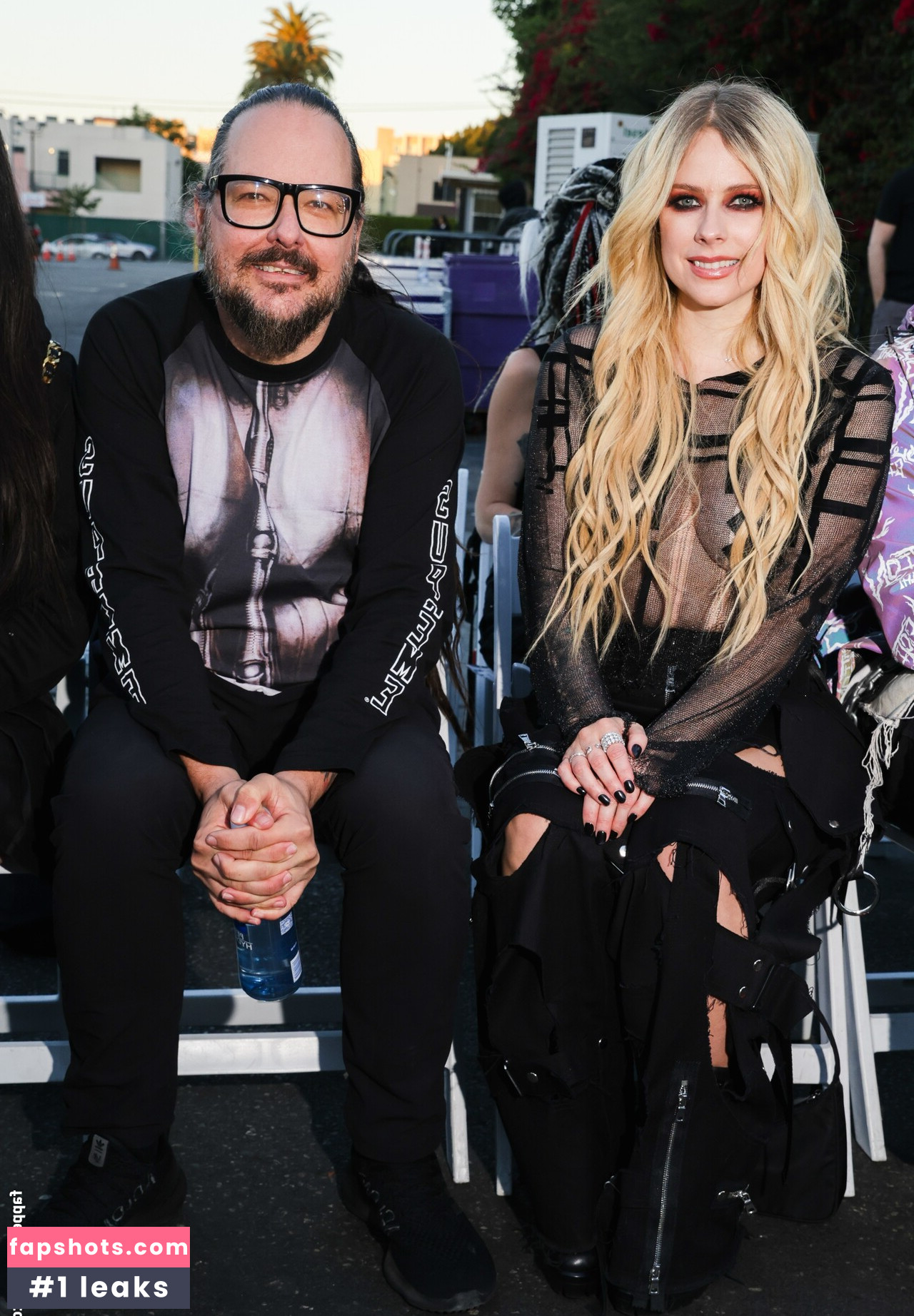 Avril Lavigne Filtración Desnuda OnlyFans Foto #215 - Fapshots