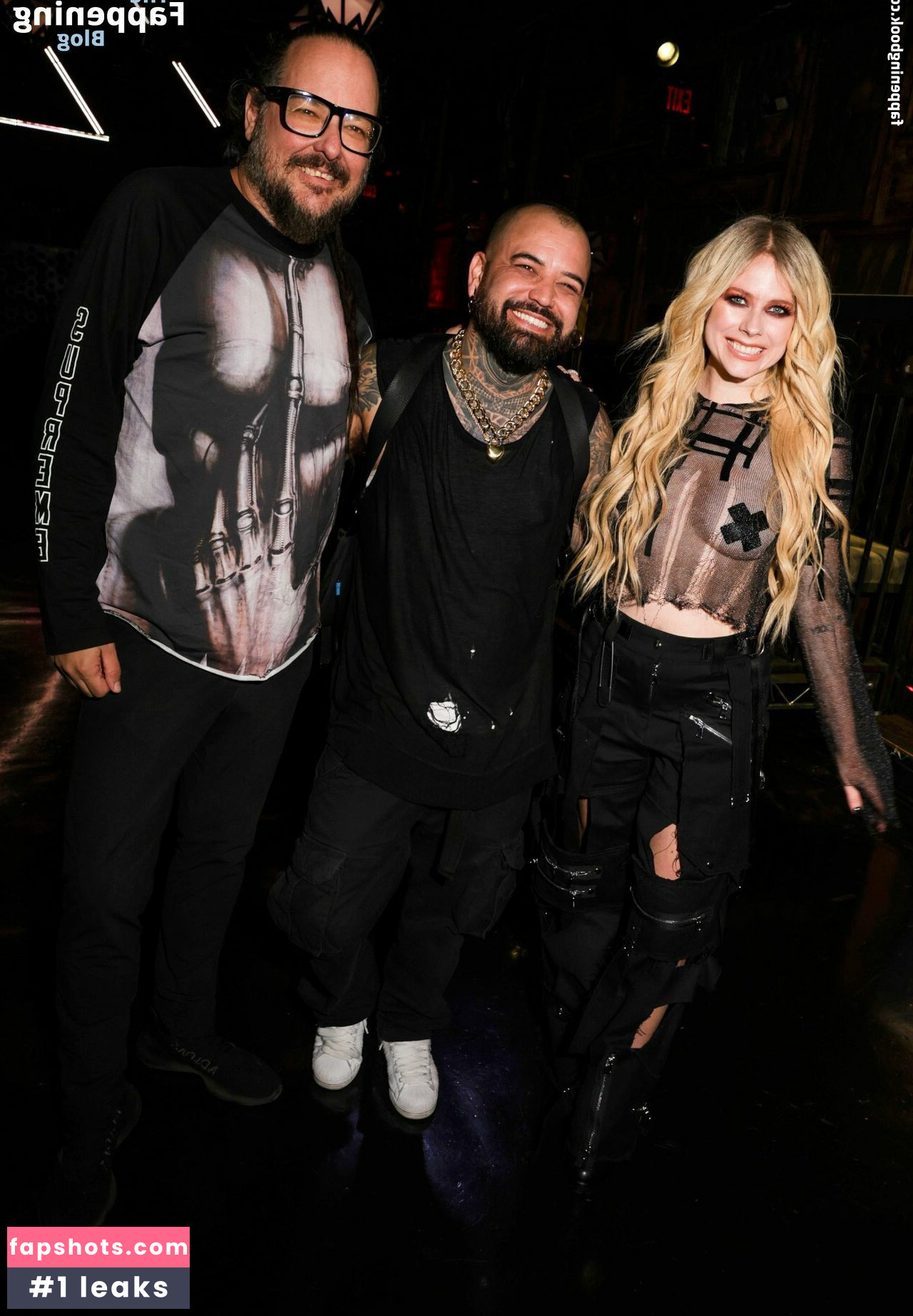 Avril Lavigne Filtración Desnuda OnlyFans Foto #219 - Fapshots