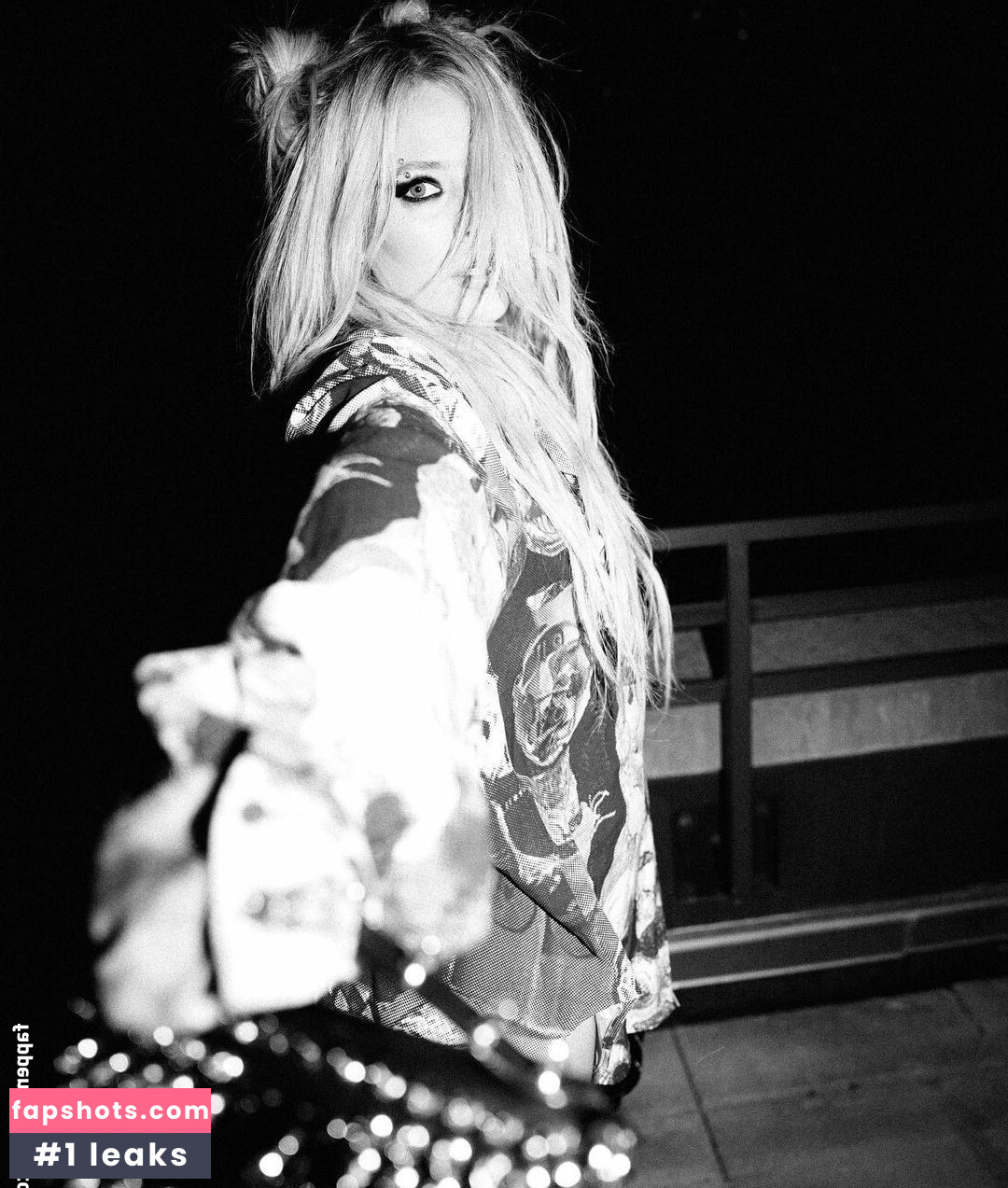 Avril Lavigne Nahé úniky fotek pouze od fanoušků #264 - Fapshots