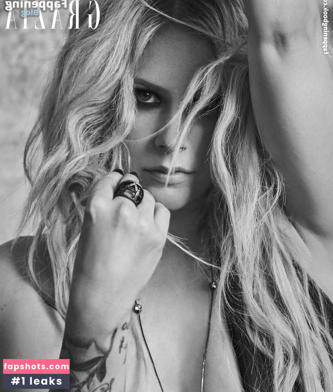 Avril Lavigne Nahé úniky fotek pouze od fanoušků #299 - Fapshots
