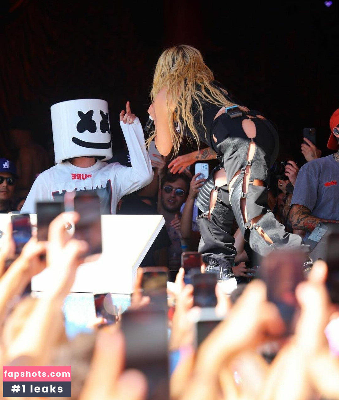 Avril Lavigne Nahé úniky fotek pouze od fanoušků #323 - Fapshots