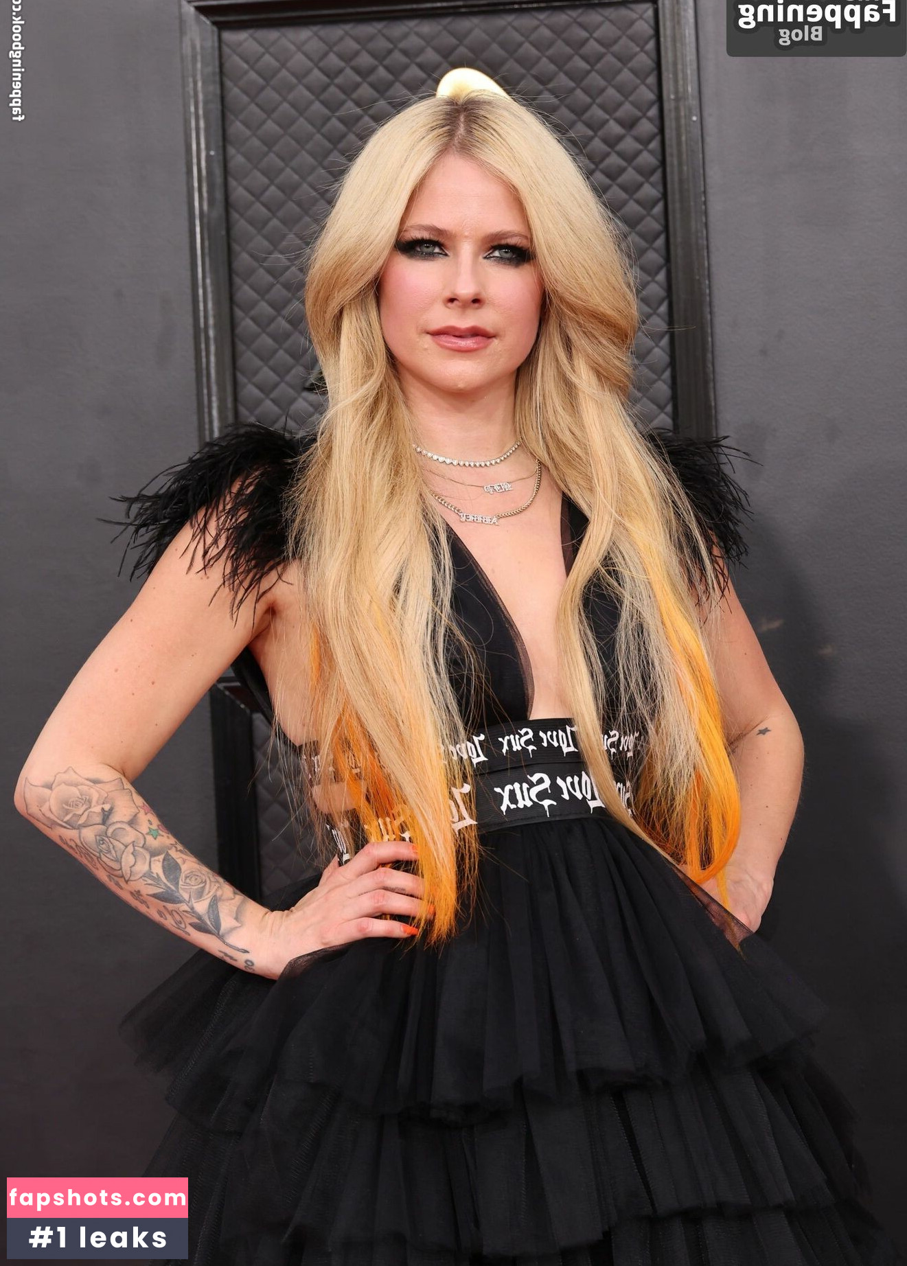 Avril Lavigne Nahé úniky fotek pouze od fanoušků #350 - Fapshots