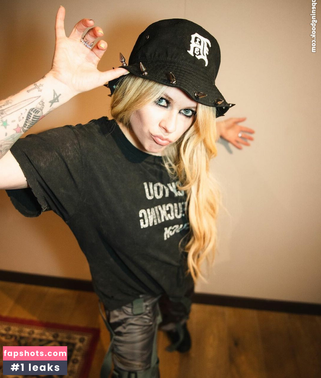Avril Lavigne Nahé úniky fotek pouze od fanoušků #360 - Fapshots