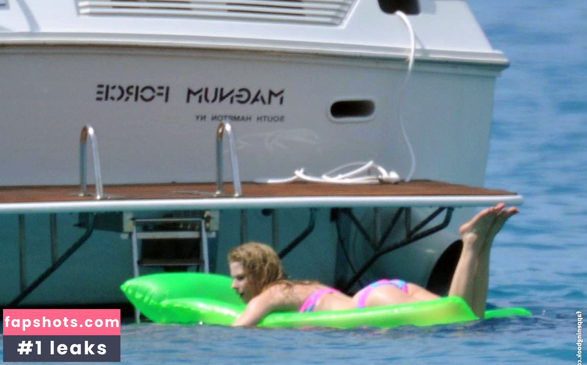 Avril Lavigne Nude Leaks OnlyFans Photos #479 - LeakJerk