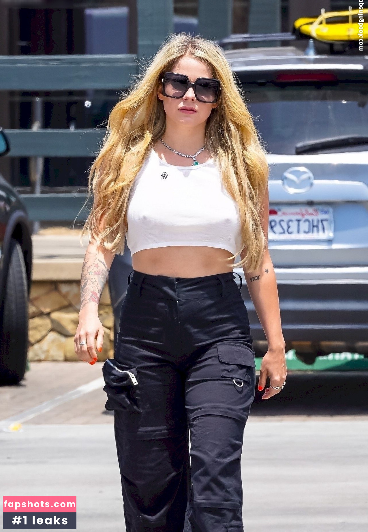 Avril Lavigne Nahé úniky fotek pouze od fanoušků #61 - Fapshots