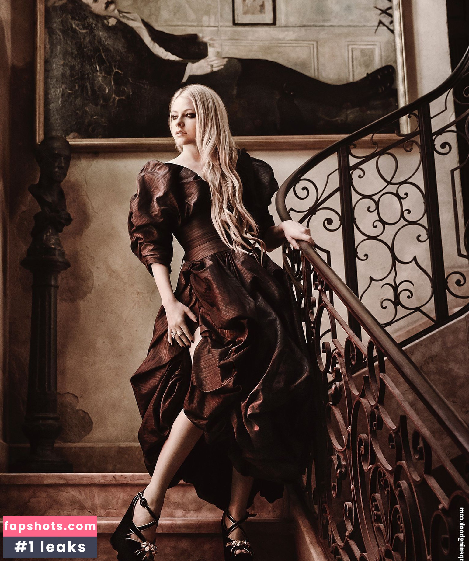 Avril Lavigne Nude Leaks OnlyFans Photos #619 - LeakJerk