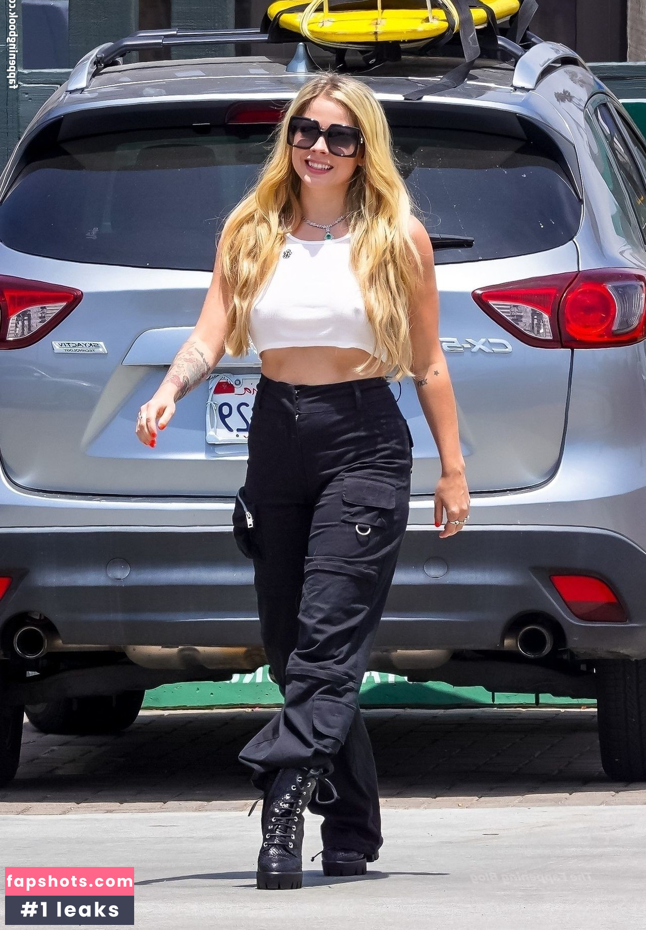 Avril Lavigne Nahé úniky fotek pouze od fanoušků #767 - Fapshots