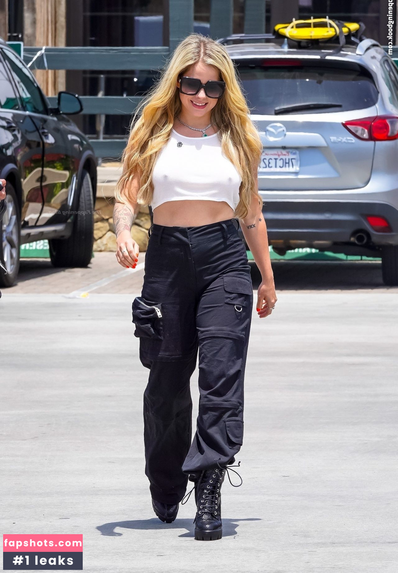 Avril Lavigne Nahé úniky fotek pouze od fanoušků #782 - Fapshots