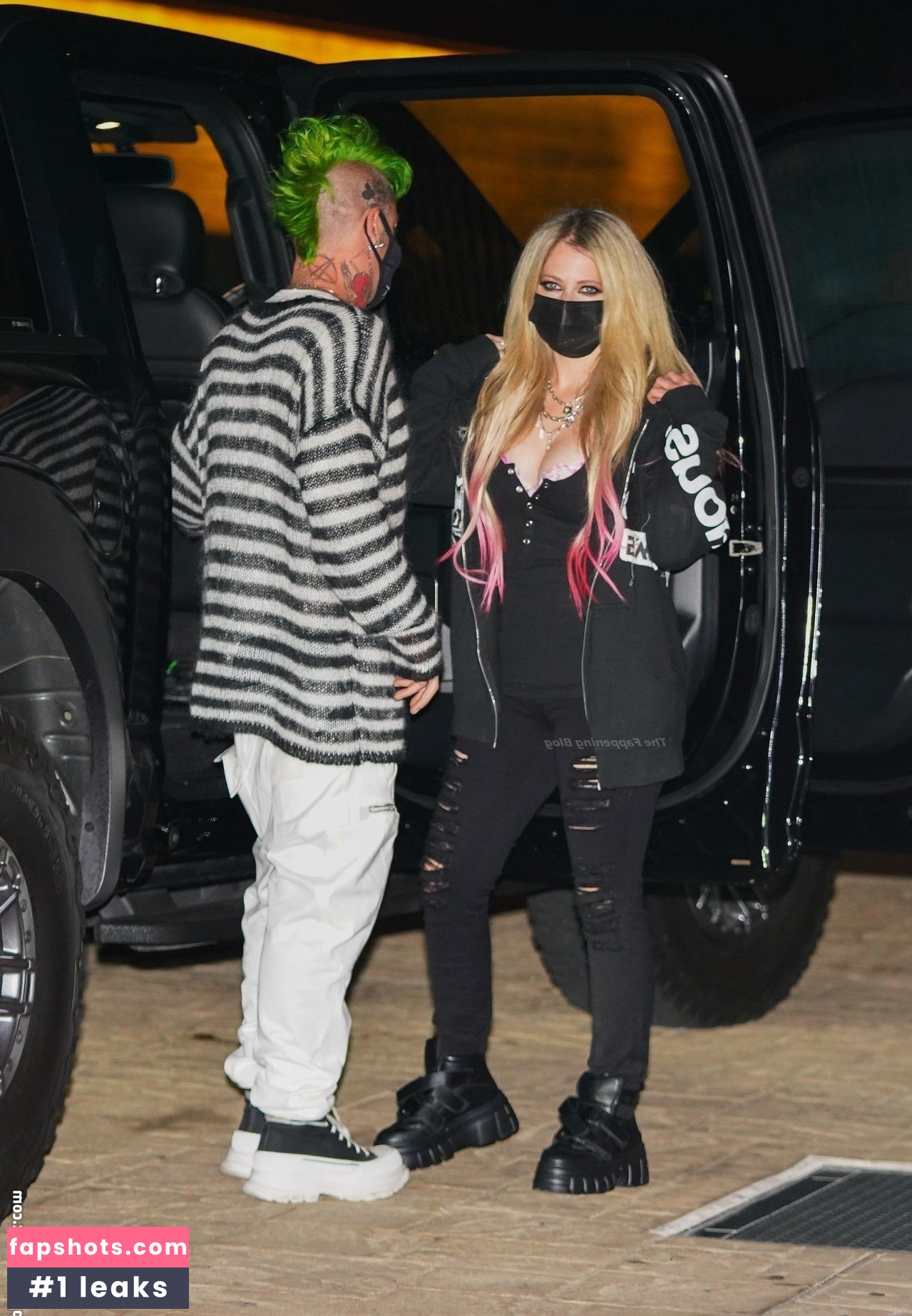 Avril Lavigne Nahé úniky fotek pouze od fanoušků #789 - Fapshots