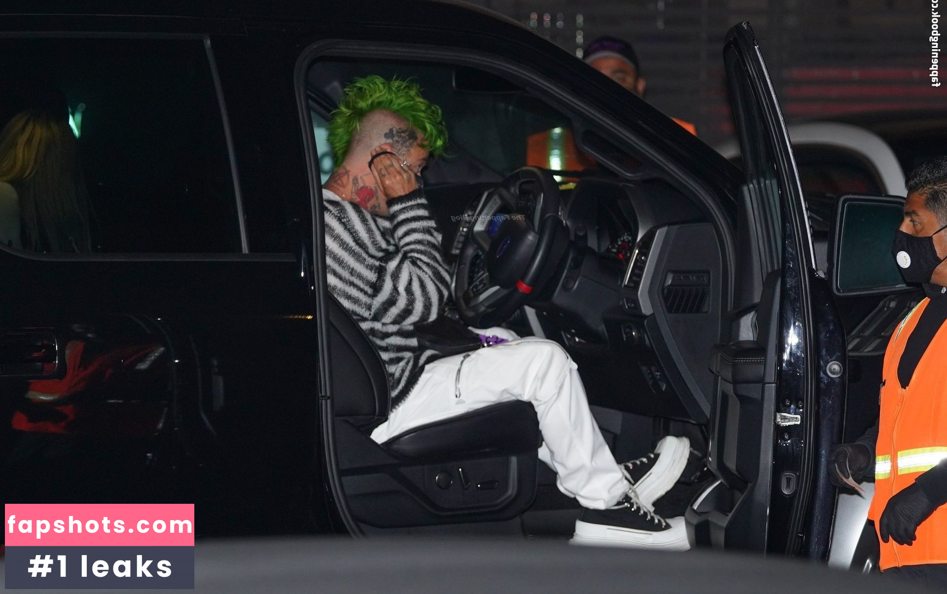 Avril Lavigne Nahé úniky fotek pouze od fanoušků #792 - Fapshots