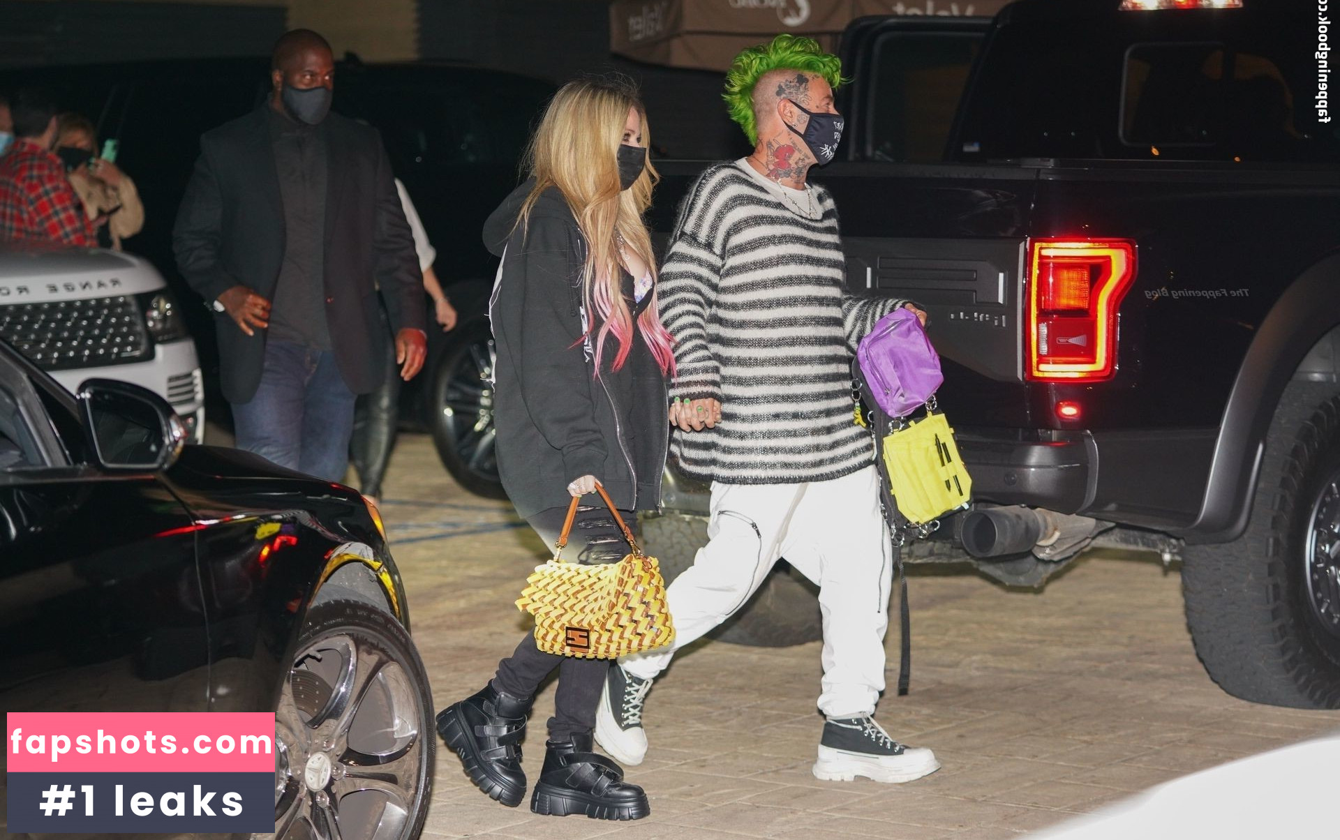 Avril Lavigne Nahé úniky fotek pouze od fanoušků #794 - Fapshots