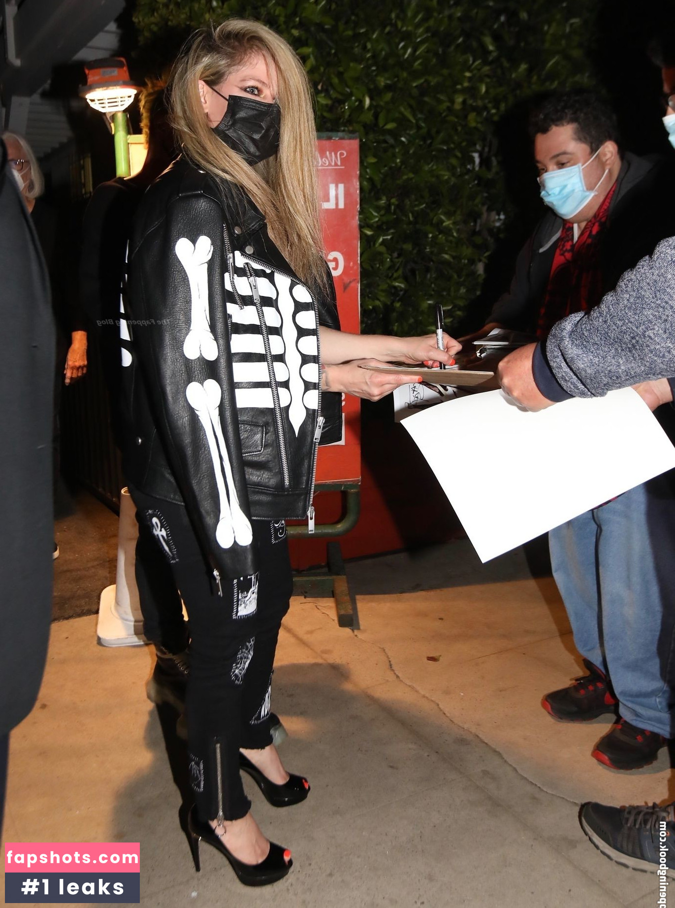 Avril Lavigne Nahé úniky fotek pouze od fanoušků #805 - Fapshots