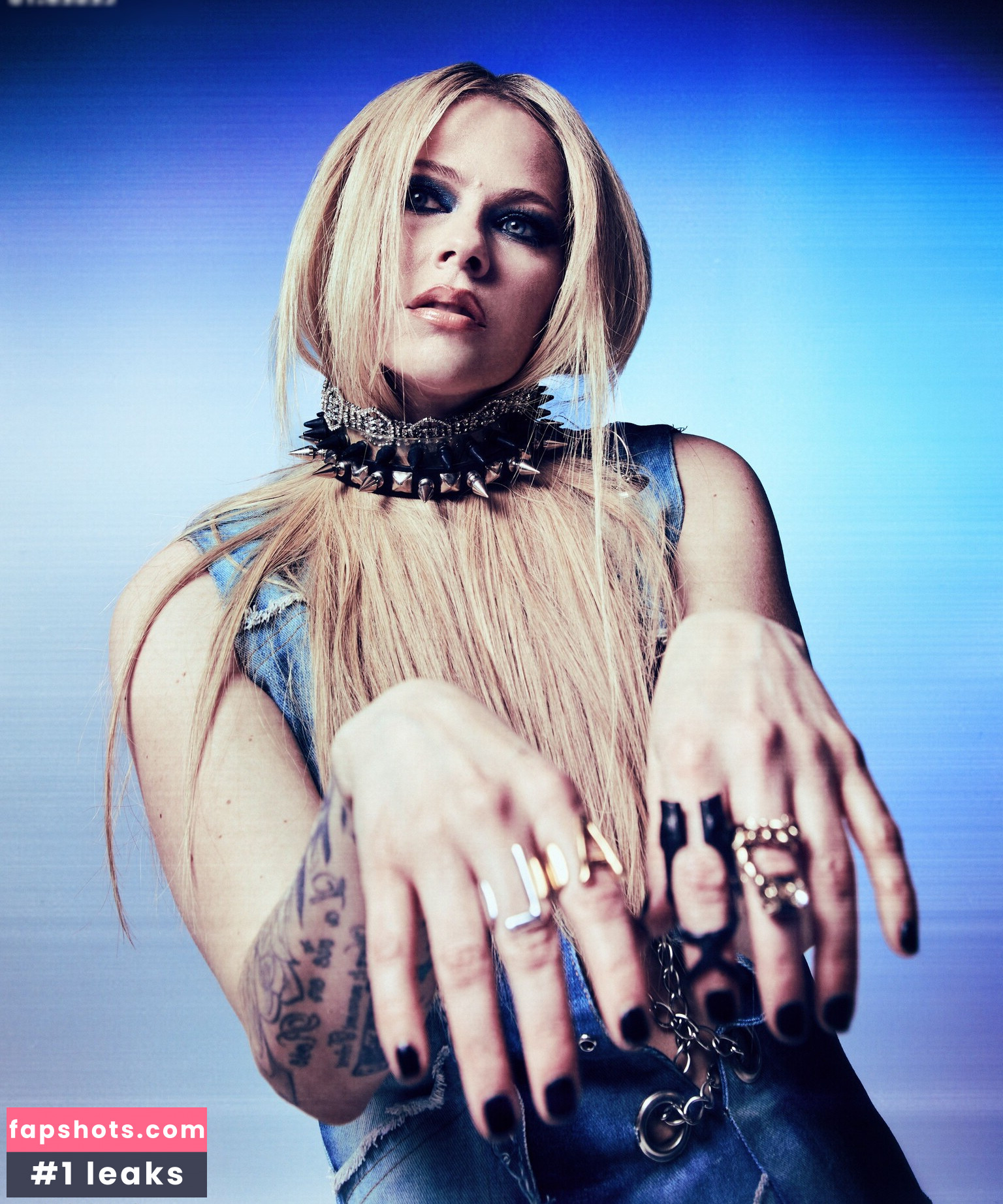 Avril Lavigne Nahé úniky fotek pouze od fanoušků #82 - Fapshots