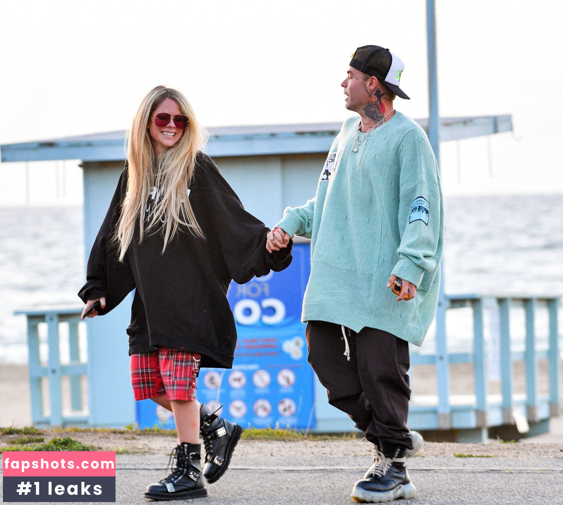 Avril Lavigne Nahé úniky fotek pouze od fanoušků #813 - Fapshots