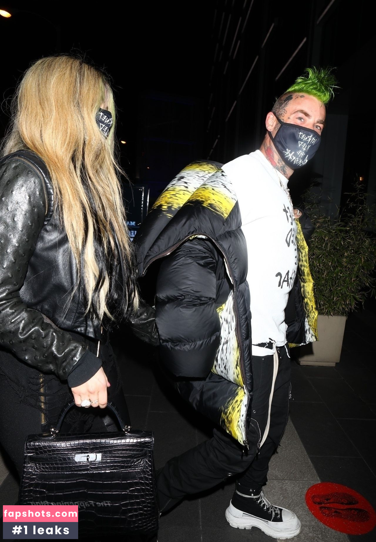 Avril Lavigne Nahé úniky fotek pouze od fanoušků #835 - Fapshots