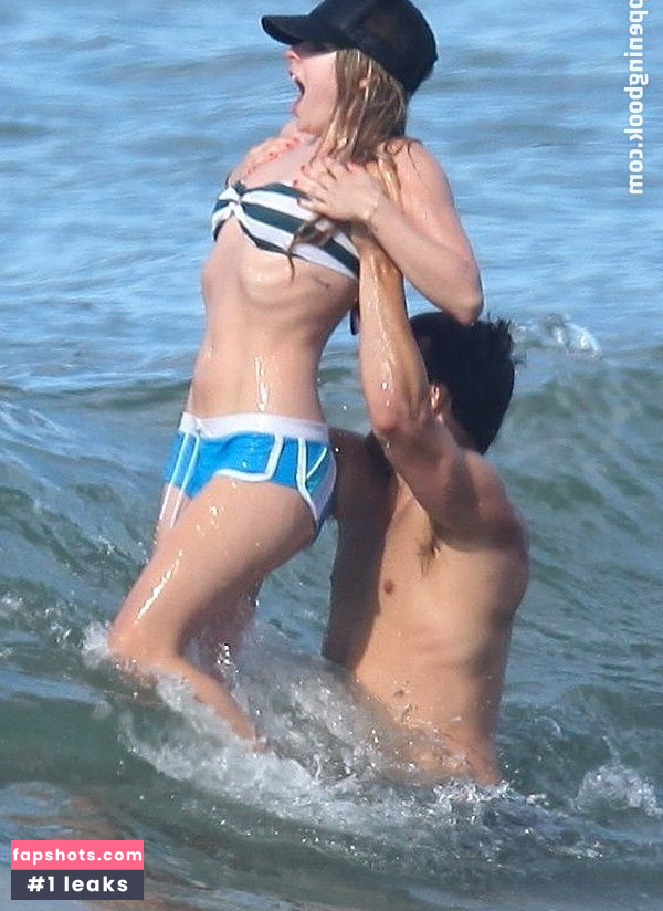 Avril Lavigne Nahé úniky fotek pouze od fanoušků #890 - Fapshots