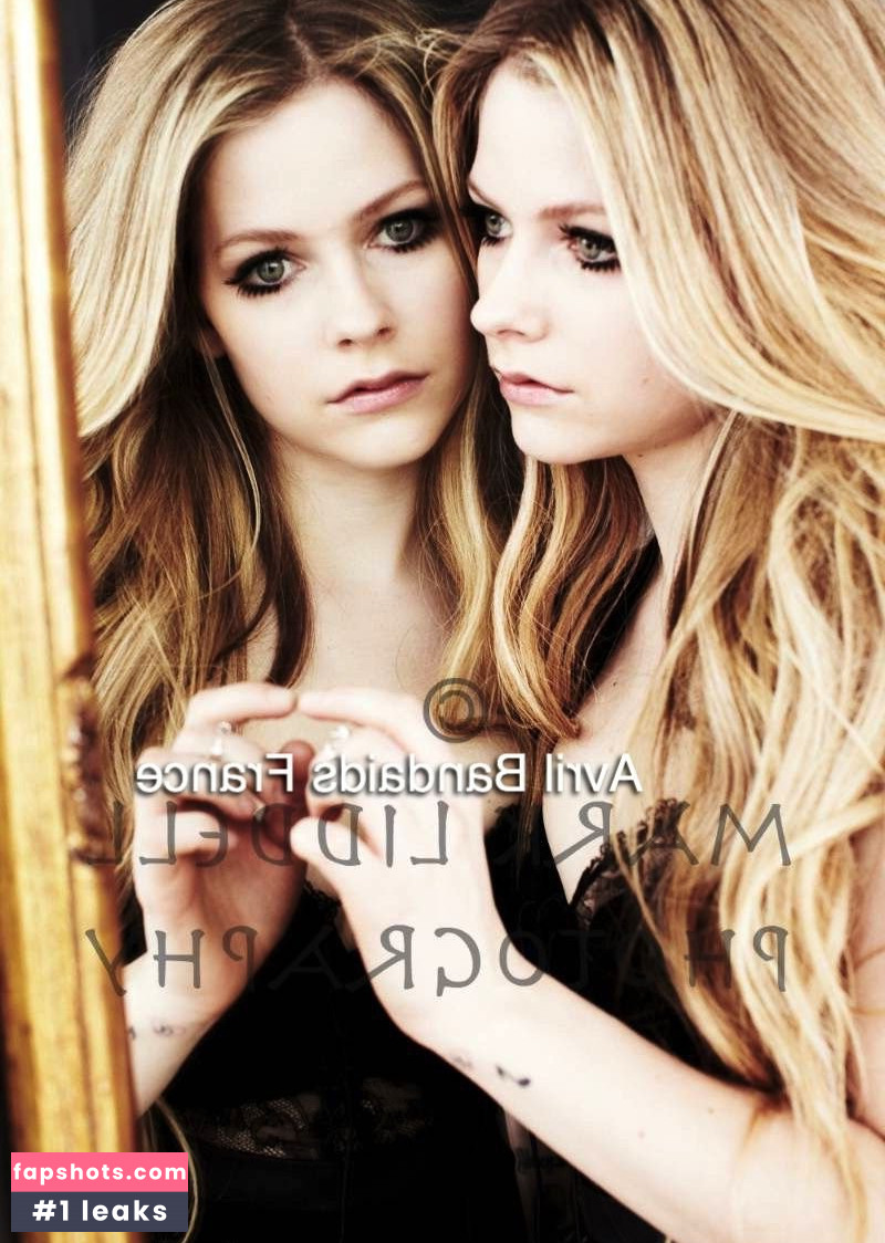 Avril Lavigne Nahé úniky fotek pouze od fanoušků #919 - Fapshots
