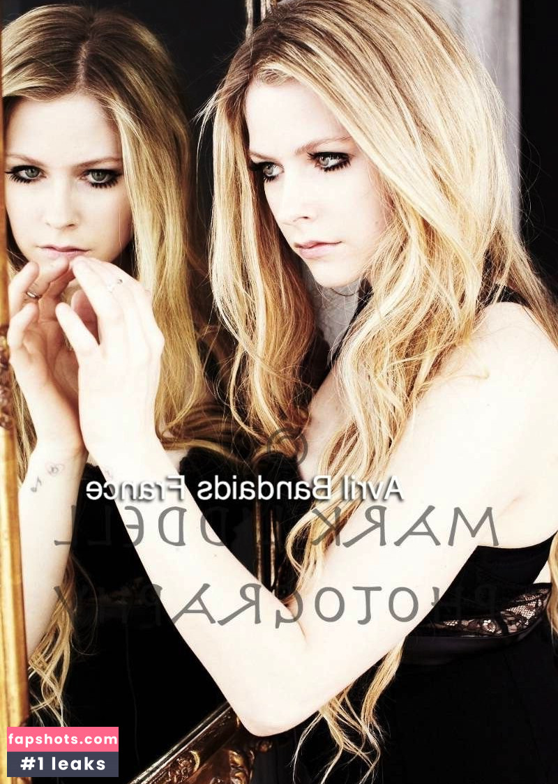 Avril Lavigne Nahé úniky fotek pouze od fanoušků #920 - Fapshots