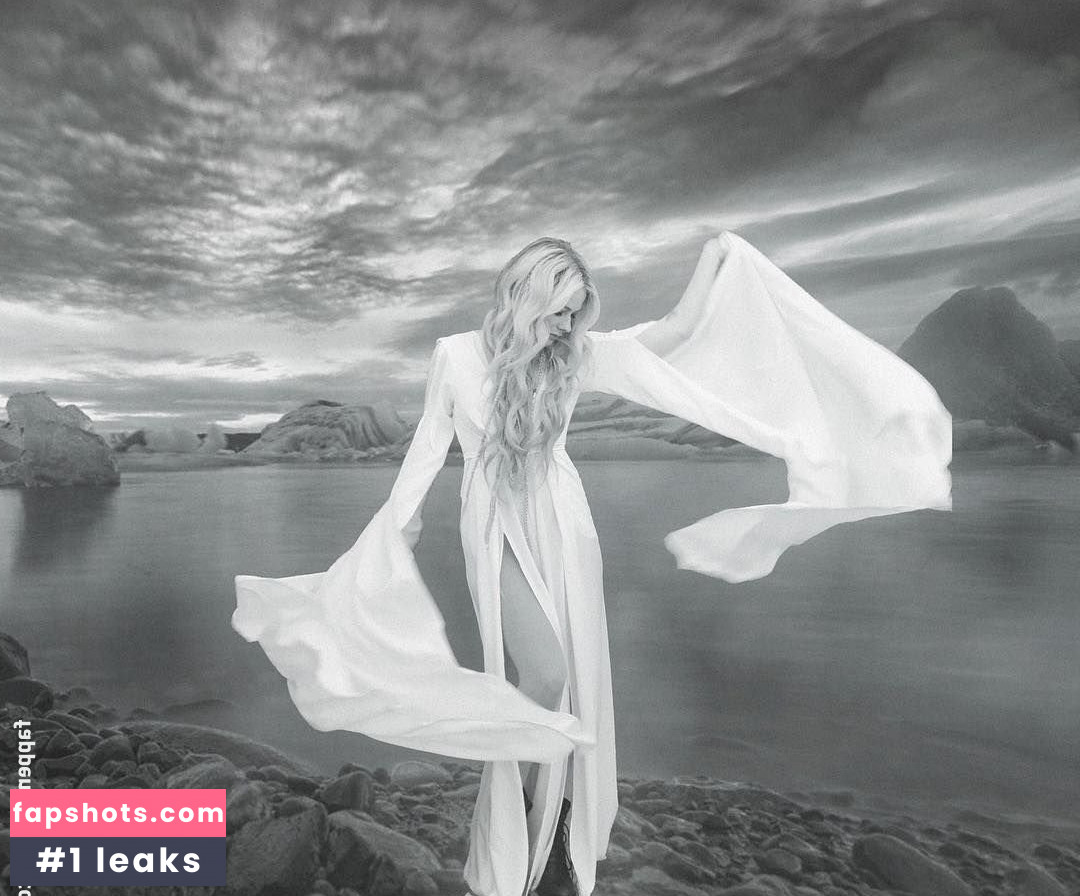 Avril Lavigne Nahé úniky fotek pouze od fanoušků #936 - Fapshots