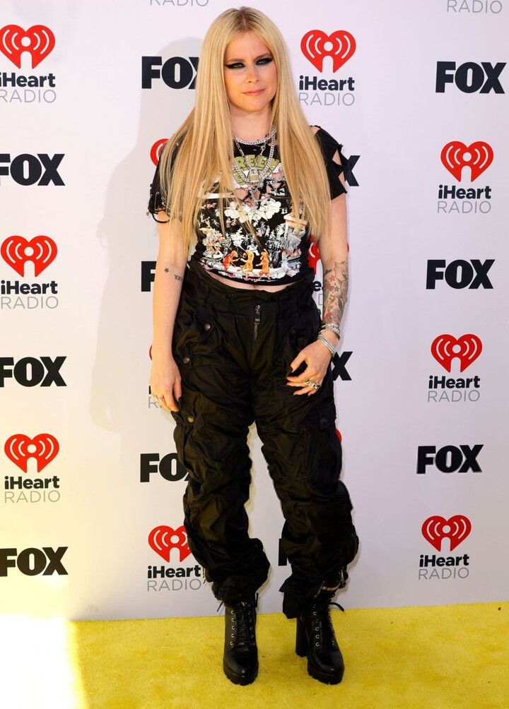 avril-lavigne gallery photo #172