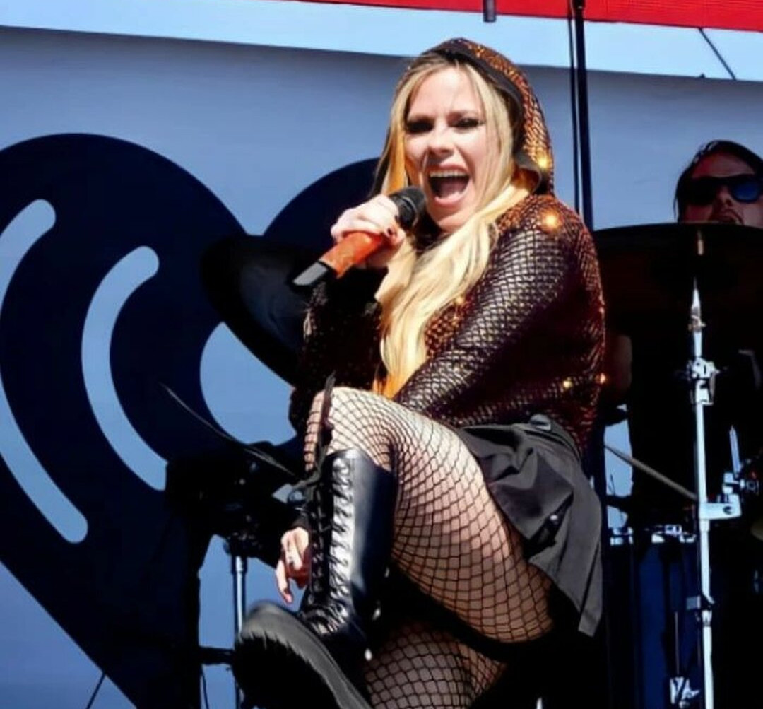 avril-lavigne gallery photo #628