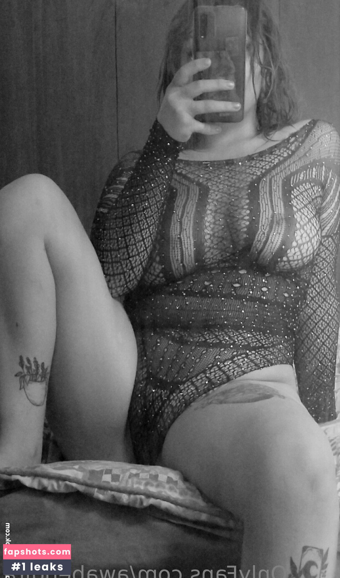 awabendita gallery photo #9