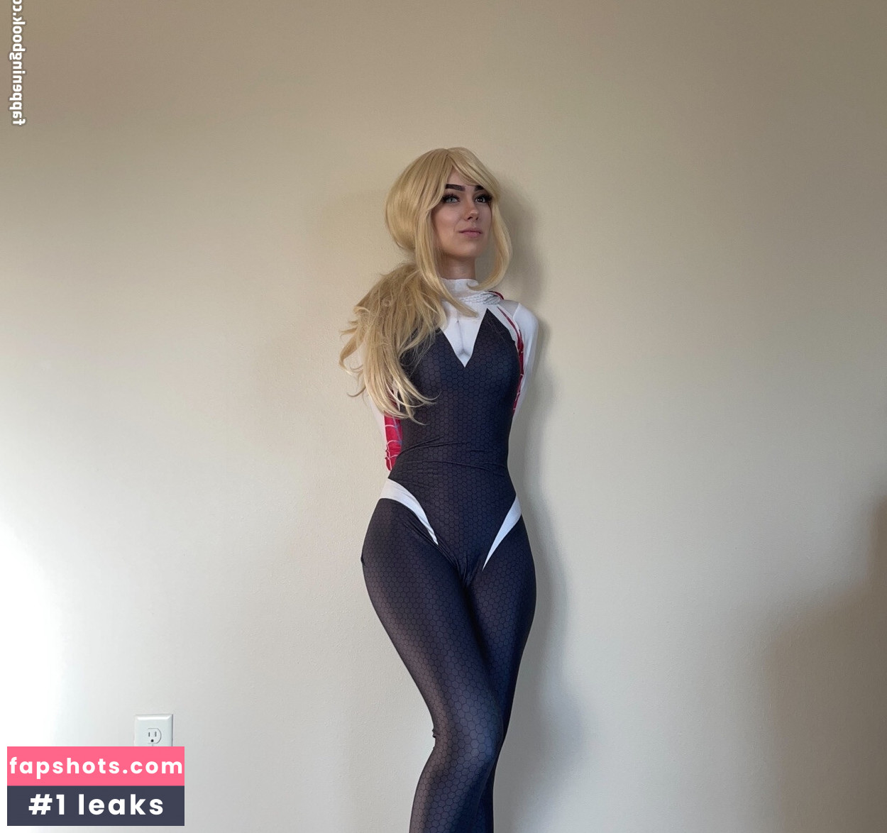 Awkspew_roo2 gallery photo #106