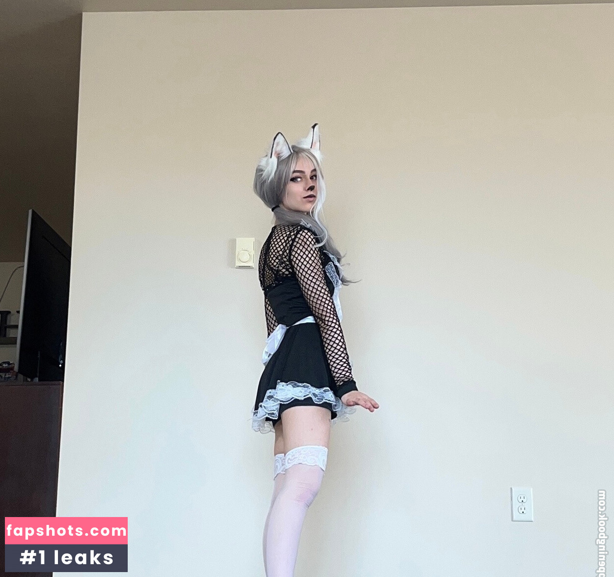 Awkspew_roo2 gallery photo #85