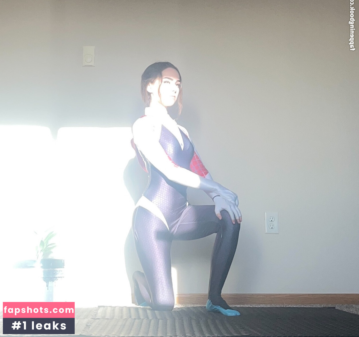 Awkspew_roo2 gallery photo #90