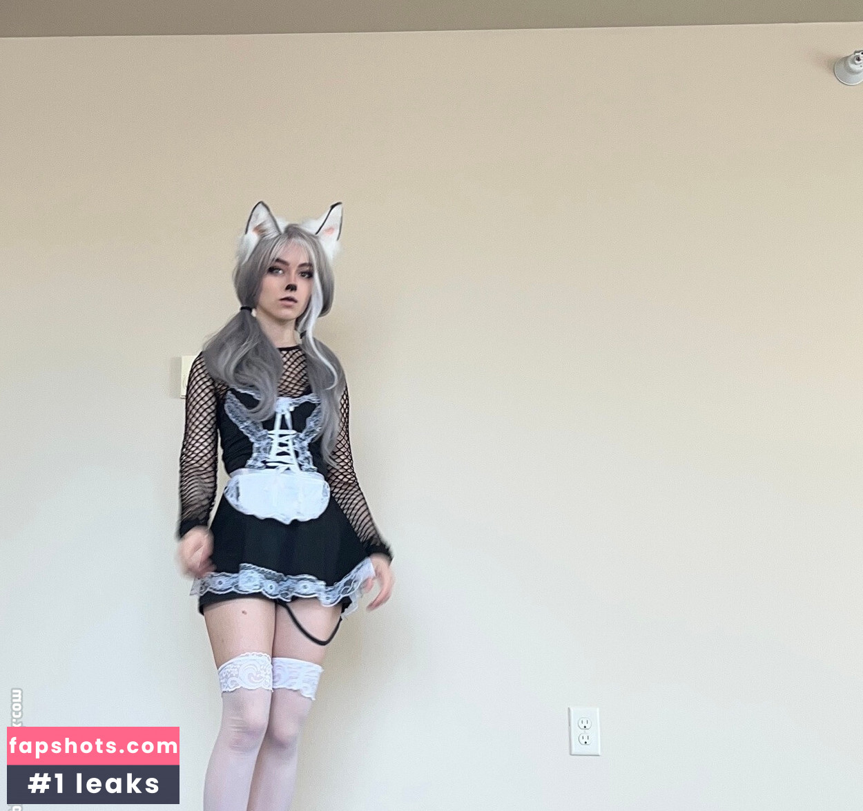 Awkspew_roo2 gallery photo #98