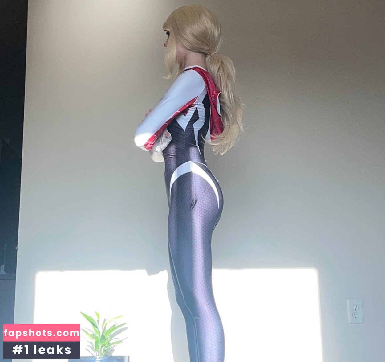 Awkspew_roo2 gallery photo #99