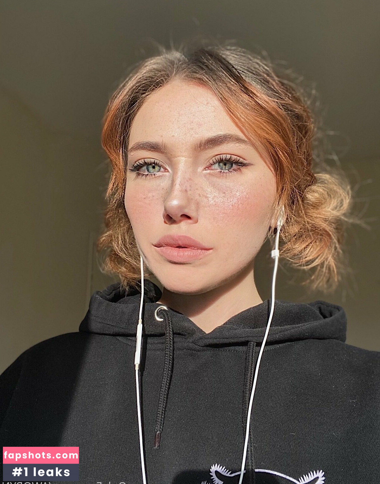 Aworyn gallery photo #12