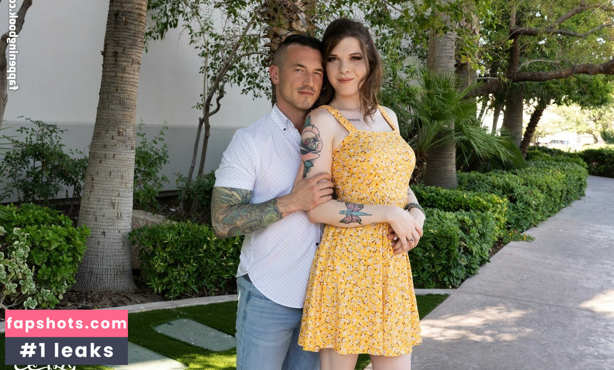 AwwtumnDaBottom gallery photo #4