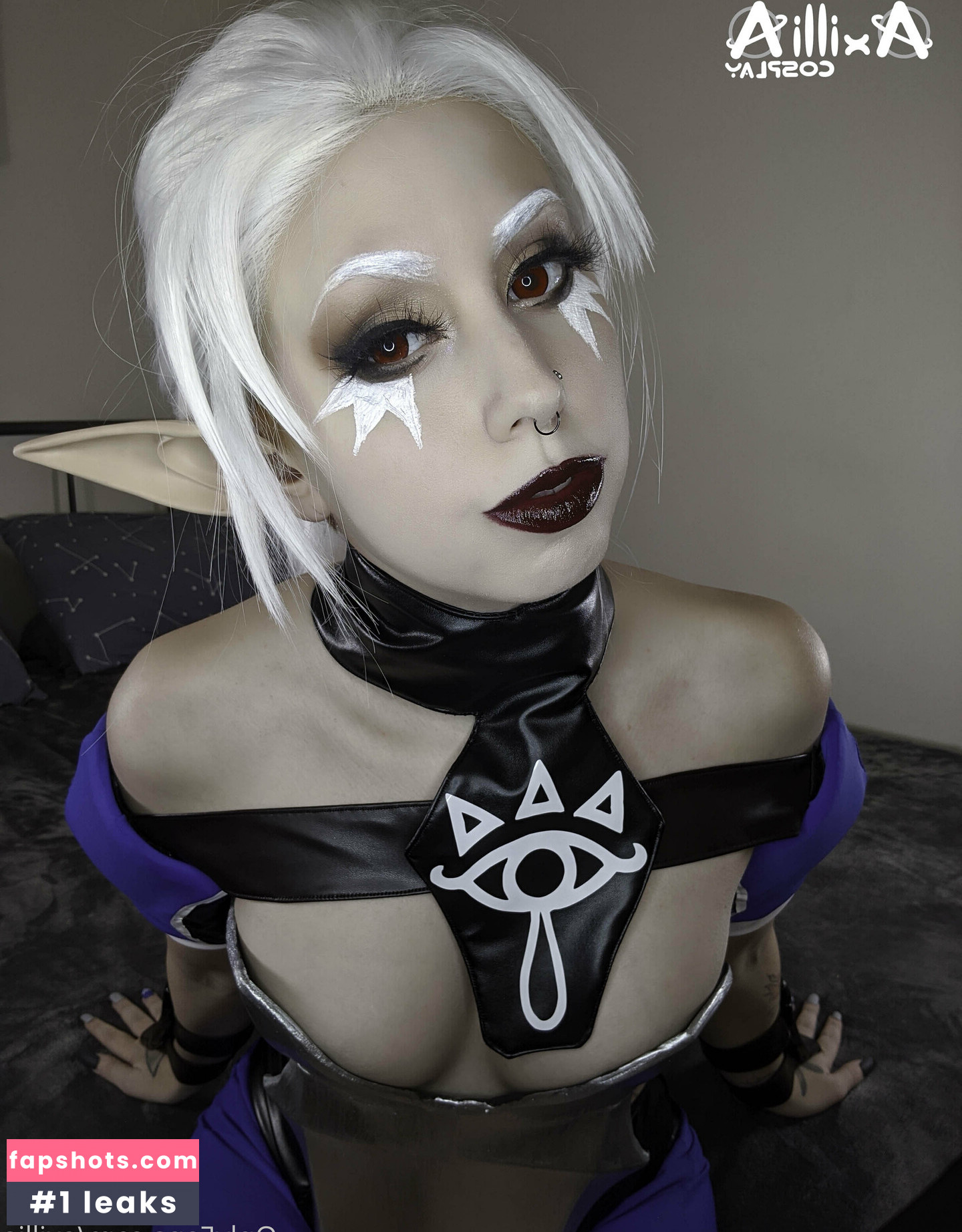 axillia gallery photo #4