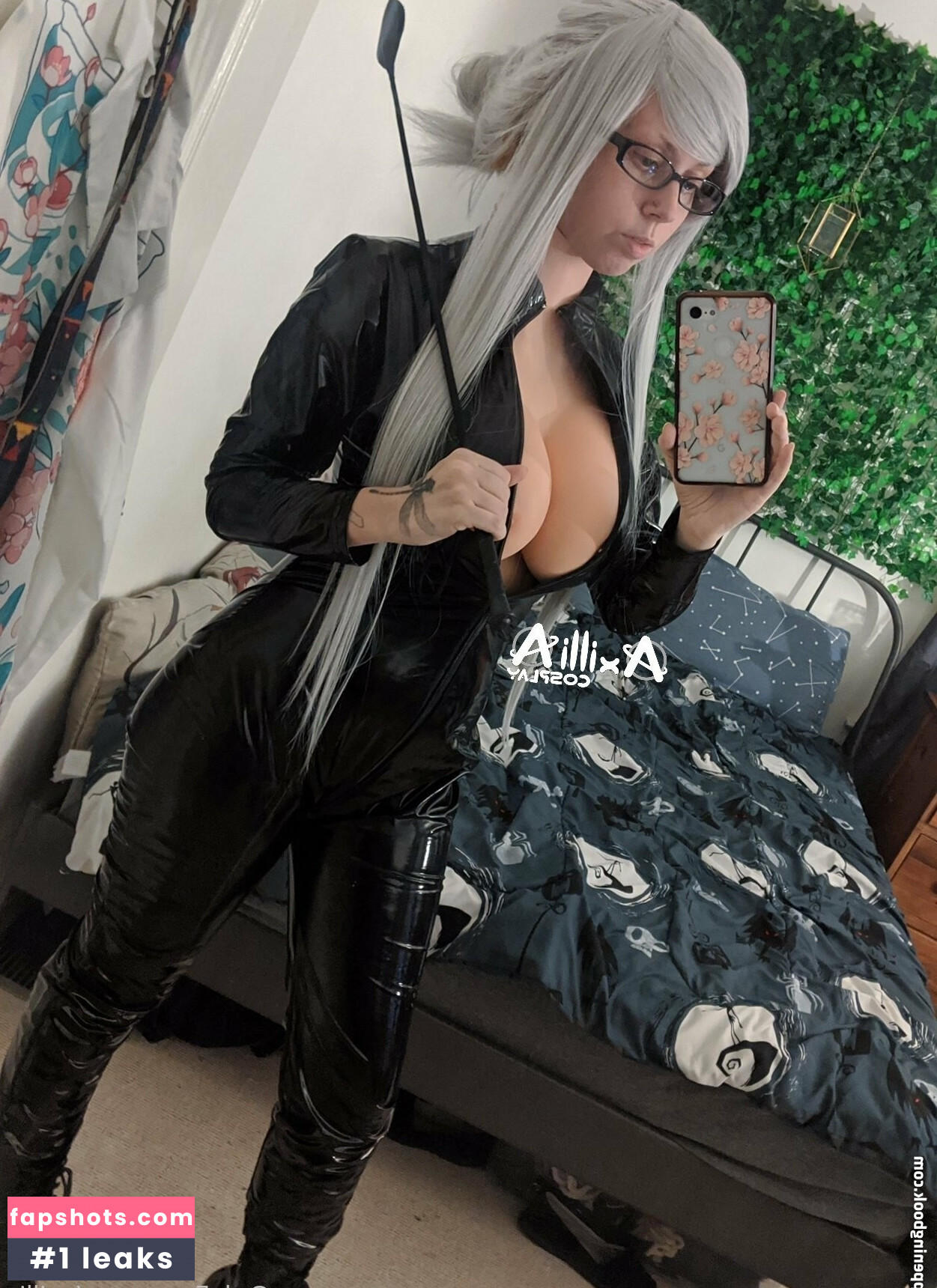 axillia gallery photo #5